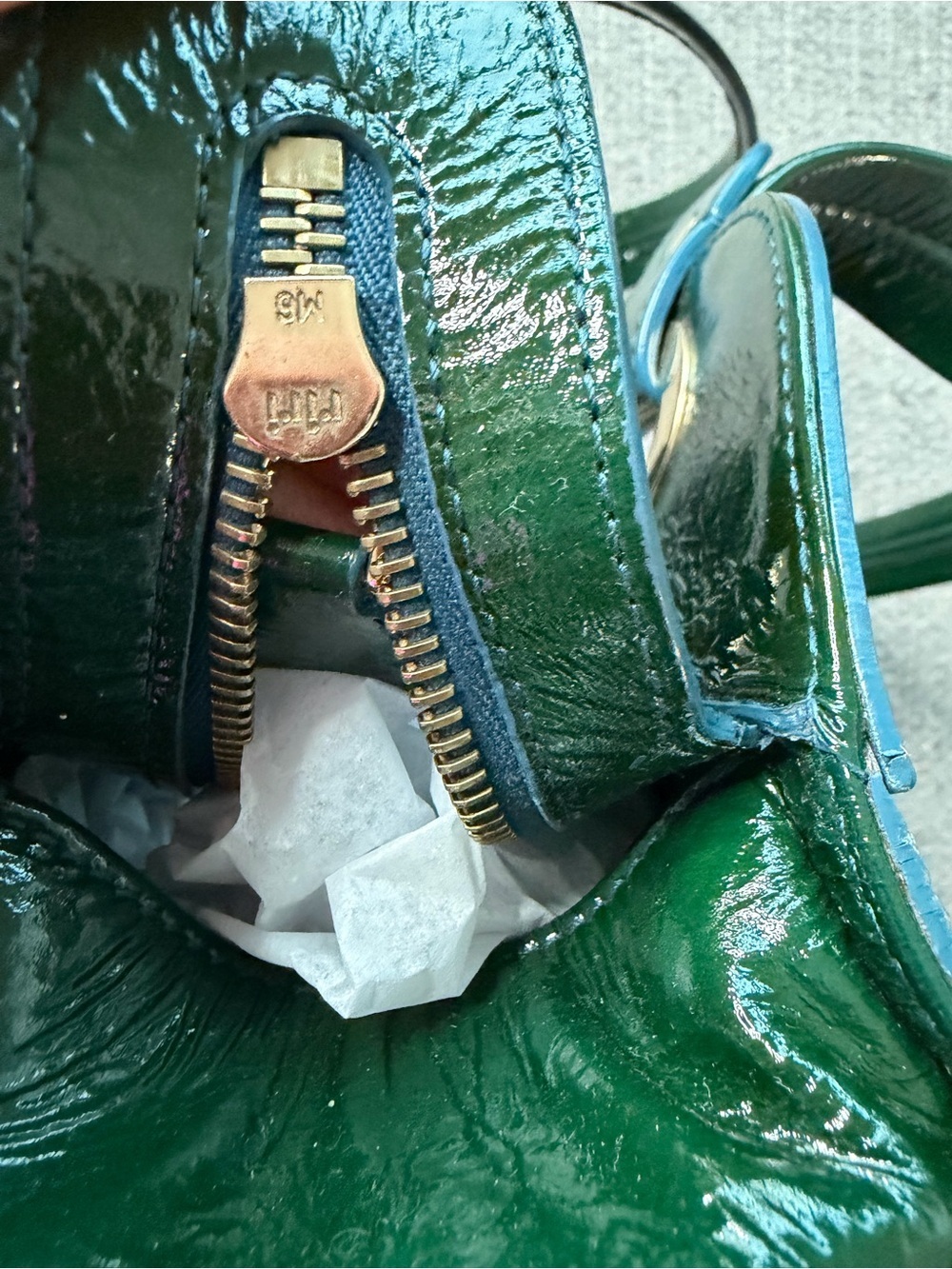 Authentic Bally Emerald Green Patent Leather Top Handle Bag | Rare Vernis Leathe - Picture 7 of 16